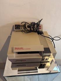 Nintendo NES-001 Console With Game And 2 Controllers