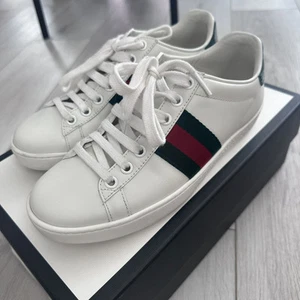 Chaussures Gucci Miro’Soft, taille 35, s’adaptent comme une femme 6.