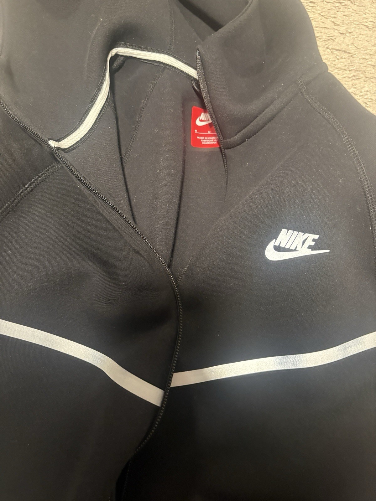 Nike Tech Reflective Set Authentic Size Medium - image 4