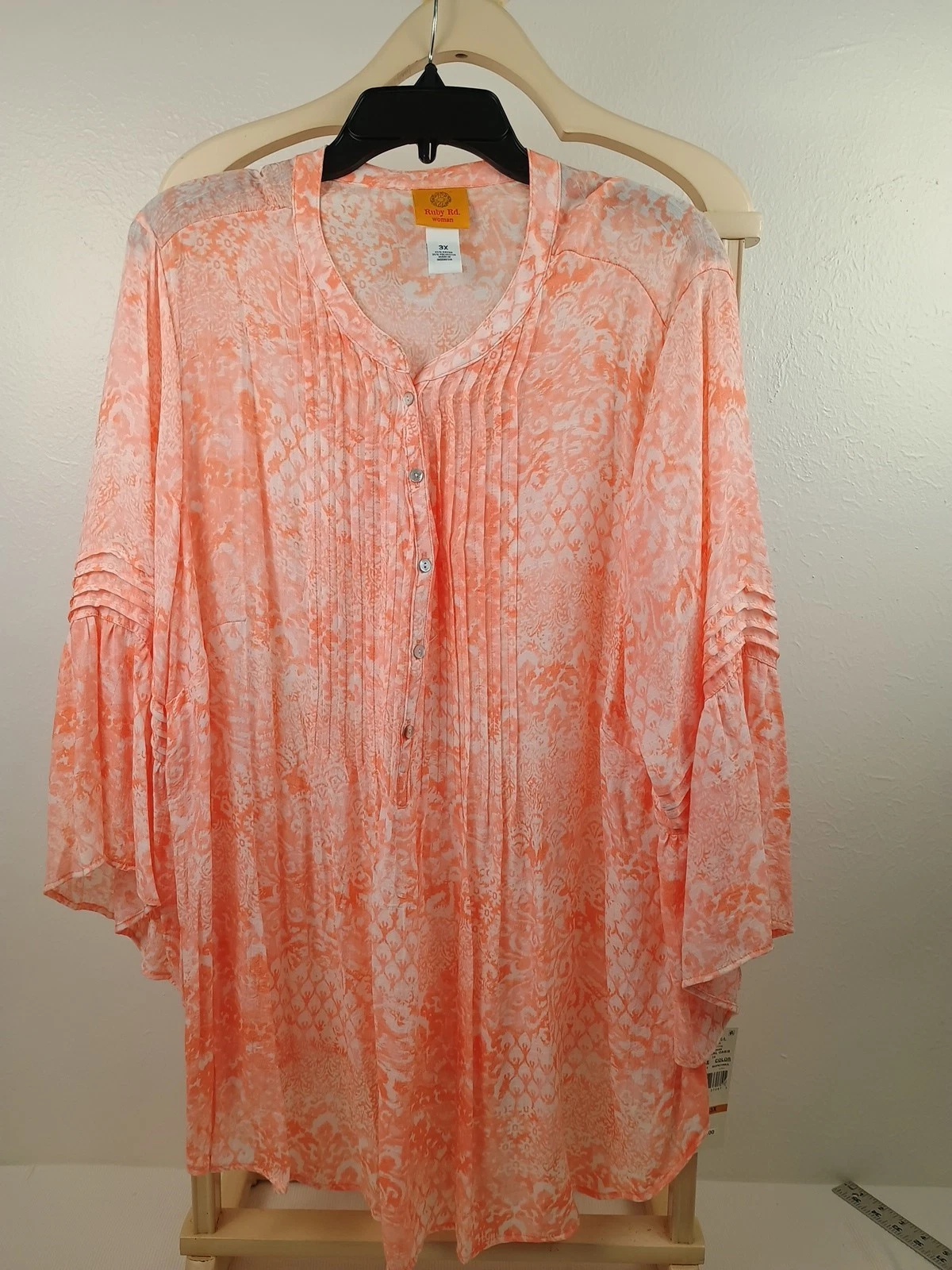Ruby Rd. Women's NWT top blouse shirt multi-color Plus size 3X peach long sleeve