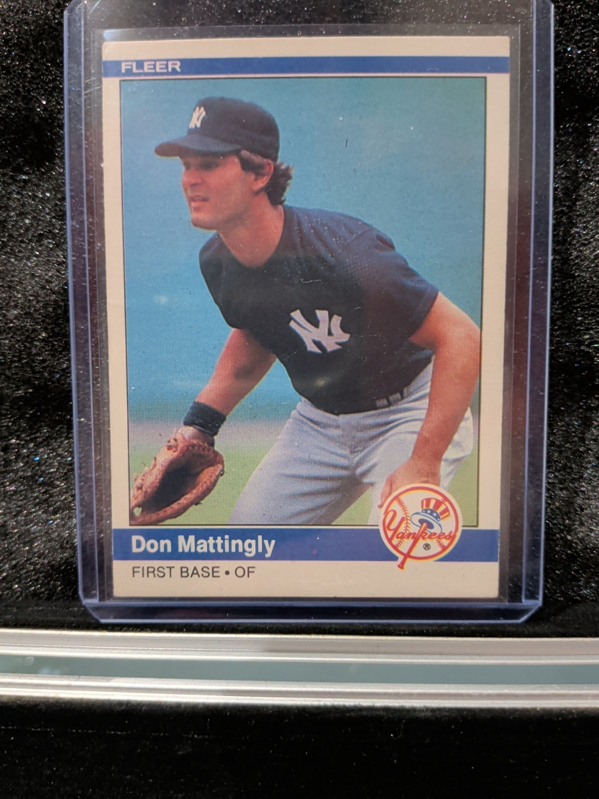 1984 Fleer Don Mattingly #131 (RC) New York Yankees Rookie Card