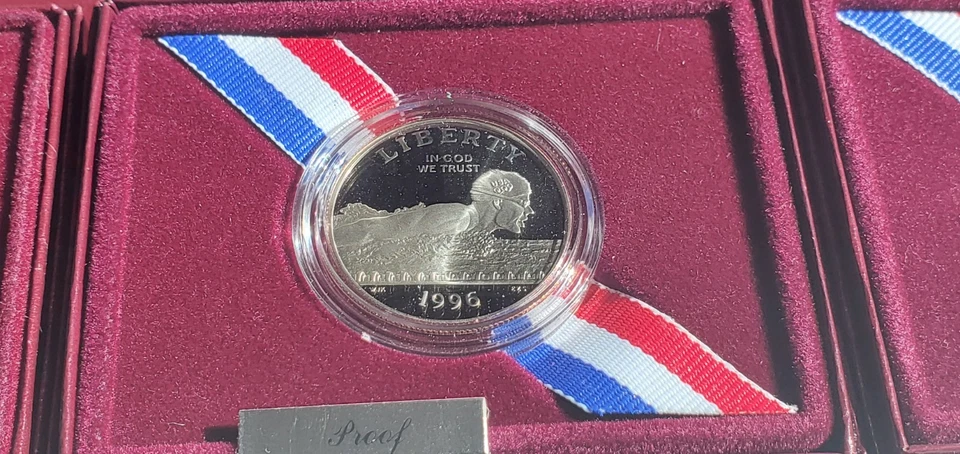 1992-95 PF & Unc Olympic Gymnastics Commemorative Half Dollar 4 Sets 8 Coins - Image 3 of 4