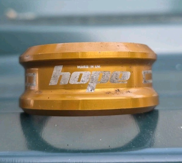 Hope 31.8mm Seatpost Clamp Gold QR.