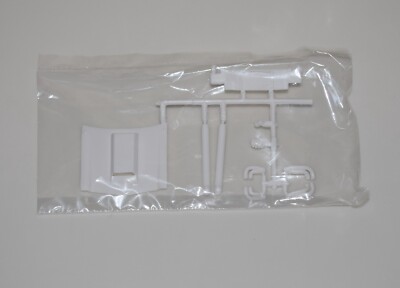 MPC '72 GRUMPY'S VEGA #877/12  PARTS  RADIATOR+EXHAUST PIPES+MORE 1:25