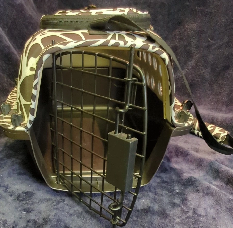 Petmate Pet Kennel Curvations híbrido 19 pulgadas Foto 4 de 4