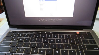 Apple MacBook Pro 13.3 Apple MacBook Pro 13.3