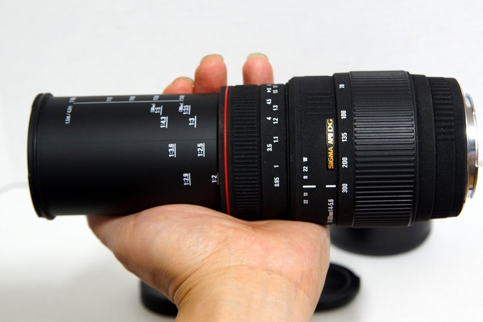 SIGMA 70300mm f/45.6 DG MACRO Lens for Canon EF 85126505271 eBay