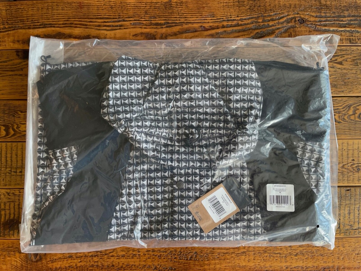 SS21 Supreme x The North Face Studded Mountain Light Jacket