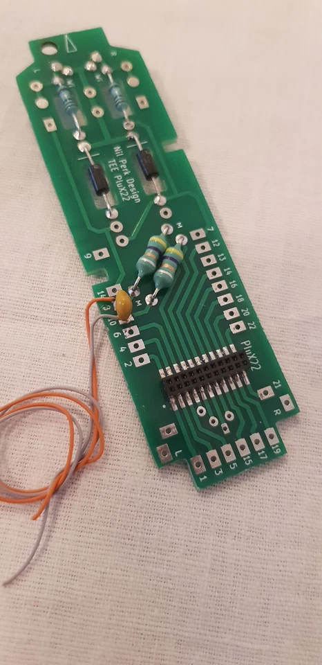 Digital-Platine, PluX22, Licht=LEDs-warm-weiß, H0 Roco, TEE Zug VT11.5 (VT601)