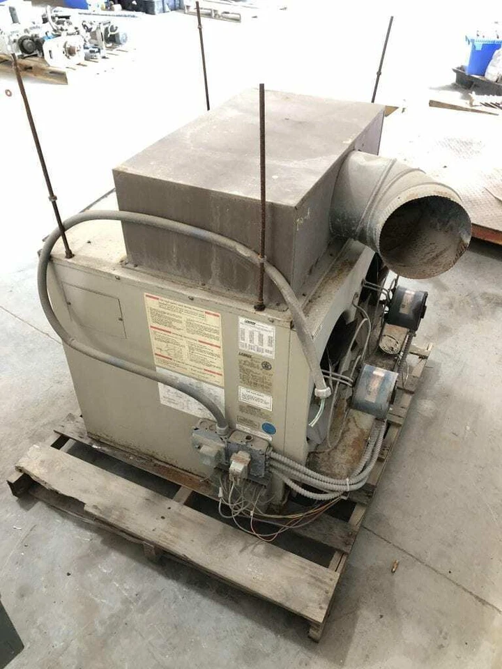 Lennox LF3E-220-2 Natural Gas Unit Heater 220,000BTUH / 171,600BTUH 120V 1PH - Image 2 of 4