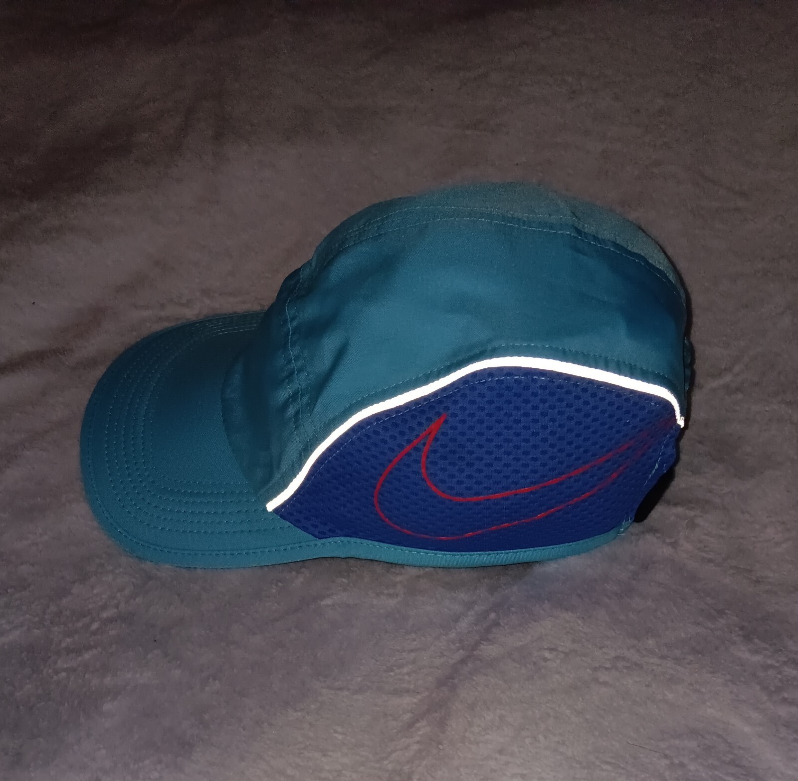 Nike AW84 5 Panel Dri-fit Cap Adult Adjustable Hat Reflective Swoosh Logo