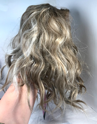 Ash Blonde Mix Platinum Everyday Hairstyle Wavy Wig Synthetic Hair 14 Inch