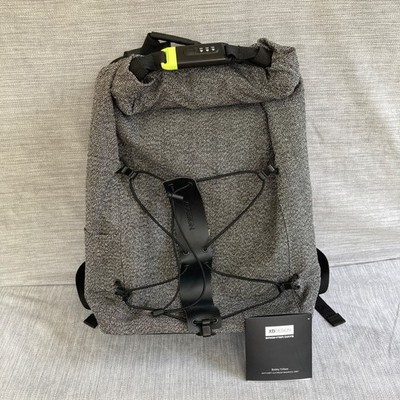 XD Design Bobby Urban Anti-Theft Cut-Proof Backpack Grey Roll Top Lock New
