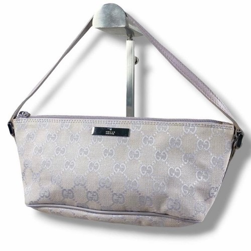 GUCCI GG Logo Plate Lavender Canvas Accessory Pouch Handbag 07198 Auth