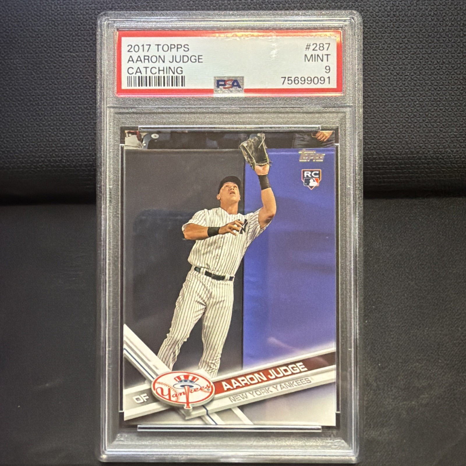 2017 Topps #287 Aaron Judge Catching Yankees RC Rookie PSA 9! view 1