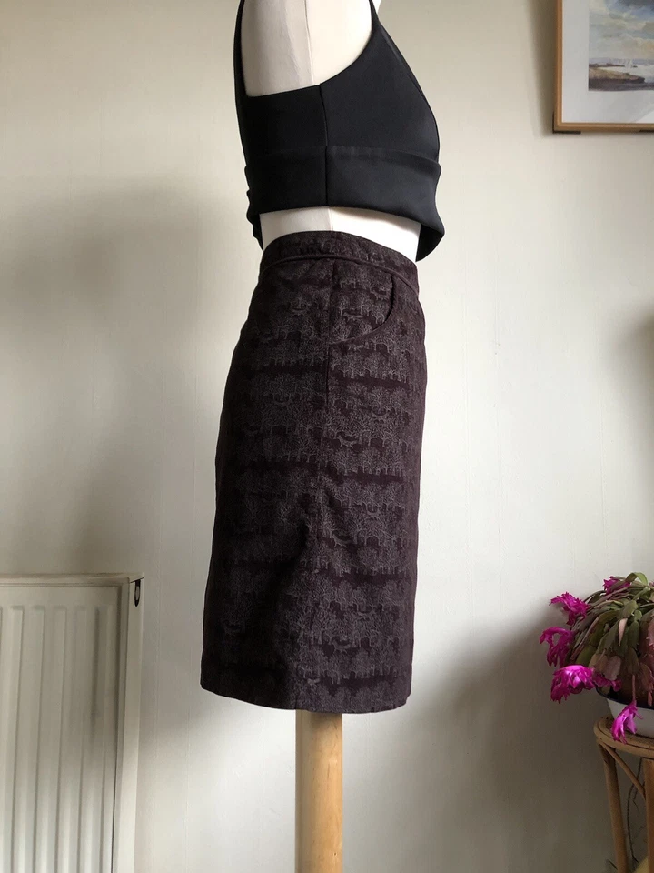 NESS 'Woodland' Brown Fine Cord Skirt. UK 10 W29 L20. 100% Cotton Trees Foxes - Image 3 of 4