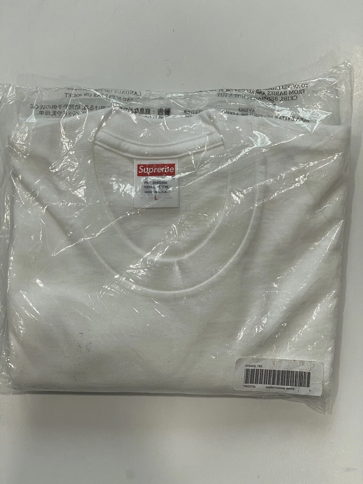T SHIRT SUPREME POCHOIR BLANC TAILLE GRAND FW23 SEMAINE 1 (100 % AUTHENTIQUE) TOUT NEUF