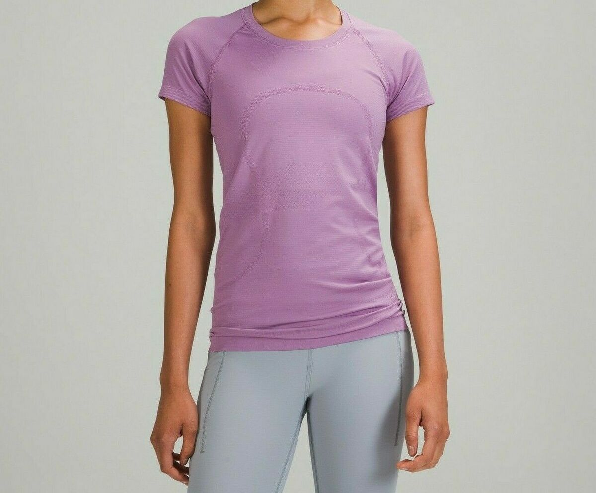 NEW Women Lululemon Swiftly Tech Short Sleeve 2.0 Wisteria Purple Size 10