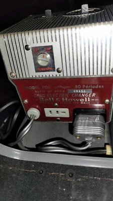 Projecteur Diapos Malik Selectron Semimatic 110v – Bell & Howell, Made In France