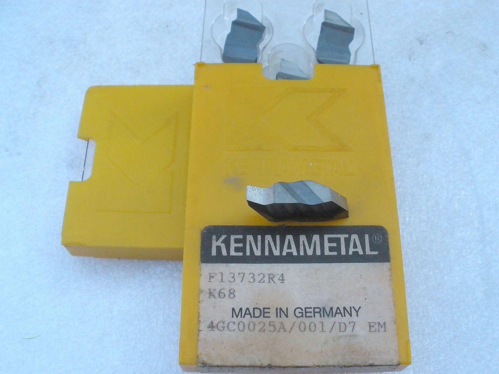 Plaquettes carbure F13732R4 K68 usinage sans usure des fontes et aciers