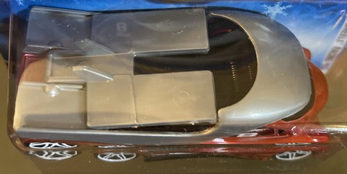 2009 Hot Wheels Target Snowflake #73 HW Racing 7/10 CABBIN' FEVER Red Variant - Picture 4 of 6
