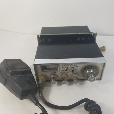 CB Transceiver Radio Vtg Dynascan Cobra 21 - type #21A, 23 Channel UNTESTED