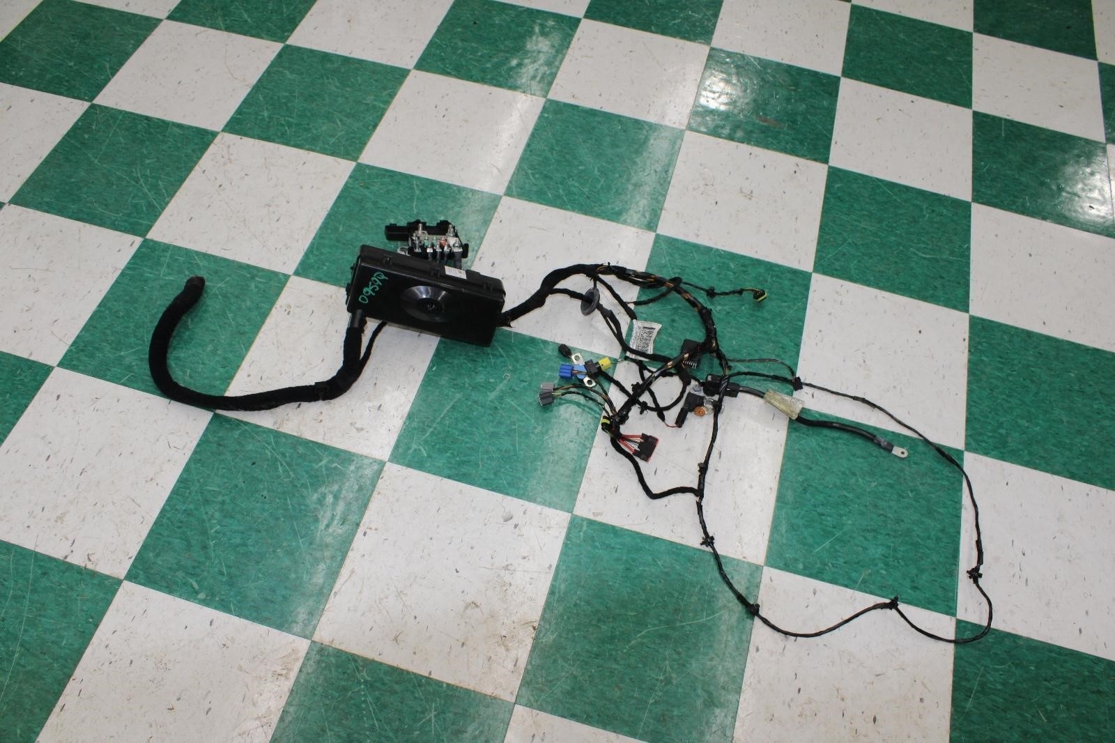 14-17 GHIBLI 3.0L Engine Cabin Fuse Relay Junction Box Wire Harness Factory OEM