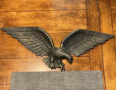 Vintage Royal Cast Aluminum Metal Eagle Wall Hanging American Bald Plaque 23x9 