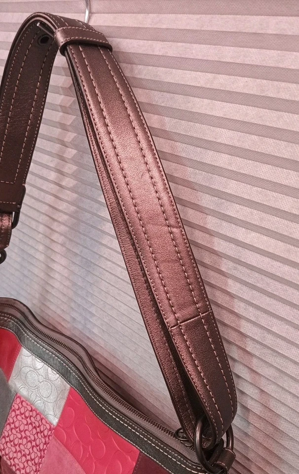 Bolso Hobo Coach RARO Cuero Retazos ROSA Y PLATEADO H0893-F12865 Foto 3 de 4