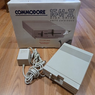 Commodore 1541-II 2 Floppy Disk Drive BOXED w. BOX Powers On 1987 64 128 VIC-20