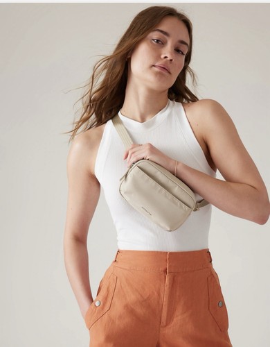 Athleta crossbody belt bag