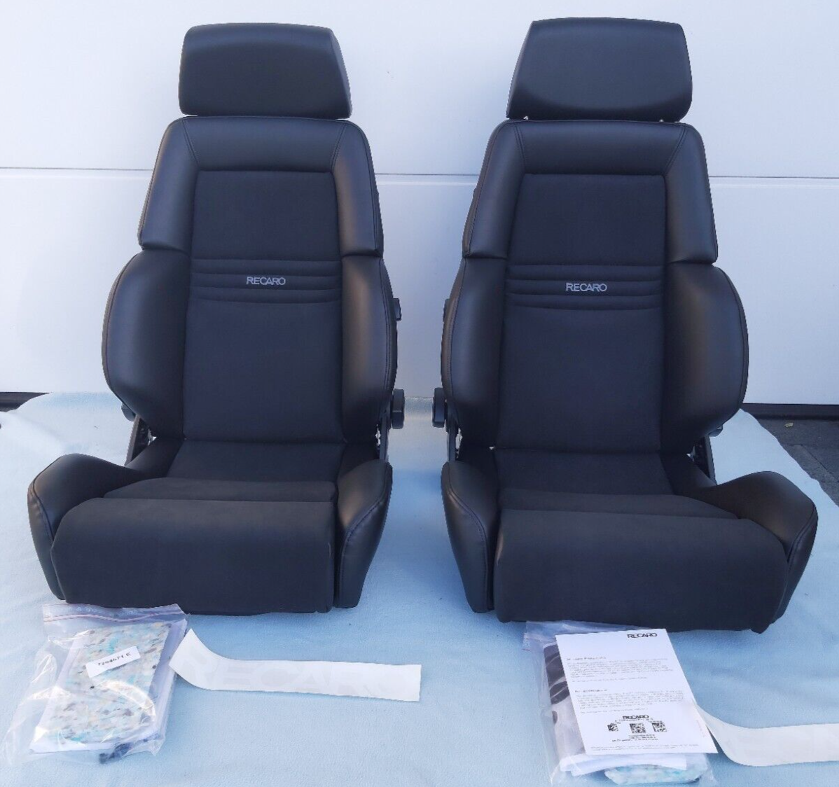 RECARO EXPERT L SEATS, VINYL LEATHER / DINAMICA. BRAND NEW 044.00