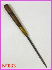 N°033 OUTILLAGE ancien GRATTOIR Triangulaire de CORDONNIER  Atelier Mécanique ..