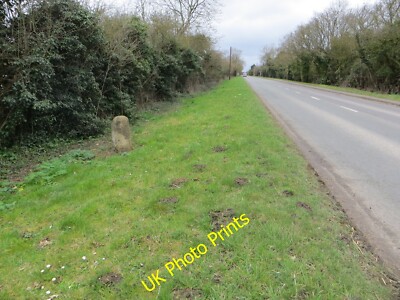 Foto 6x4 Meilenstein an der alten London Road Camp Ecke bedeutete St c2015