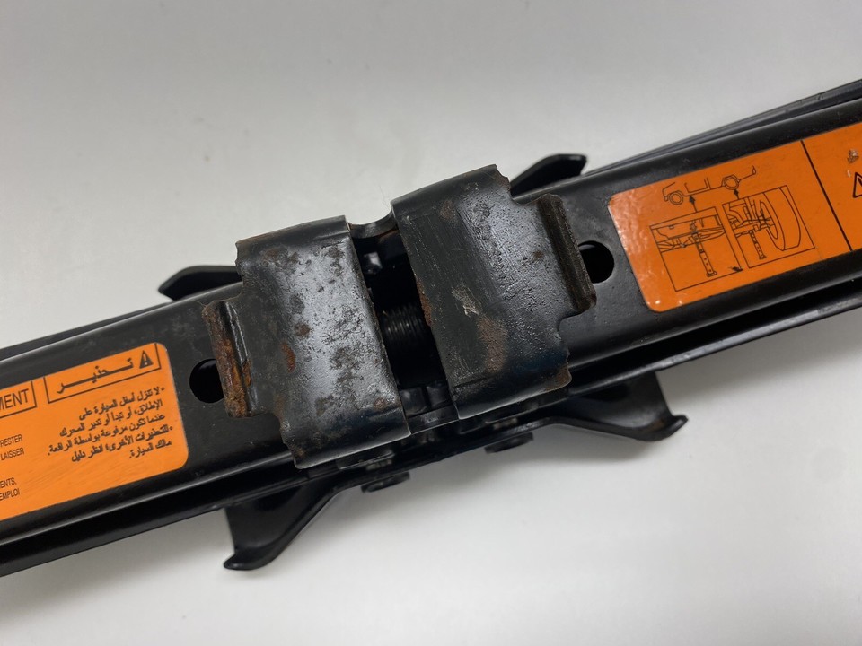 20052012 Nissan Xterra Spare Tire Jack Tool Kit Set 05 06 07 08 09 10