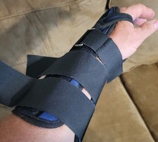 FOAM WRIST SPLINT, LEFT, LARGE, BLUE, PROCARE...