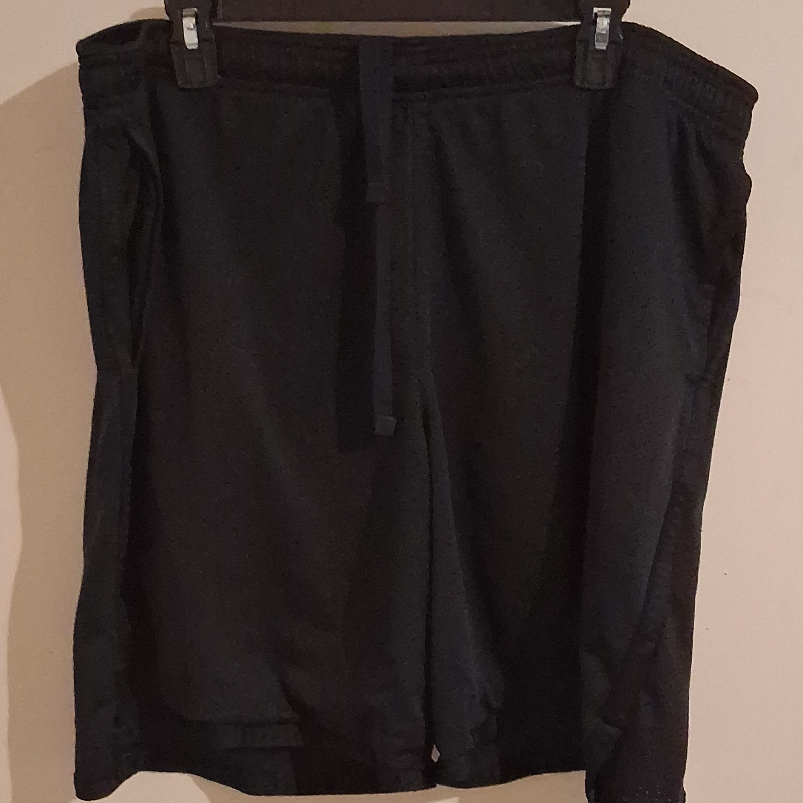 Nike Dri-FIT Men's Black Mesh Athletic Shorts Polyester Drawstring Pockets Logo