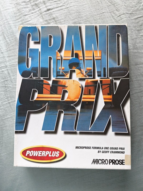 Microprose Formula One Grand Prix Commodore Amiga Game Manual & 4 disks