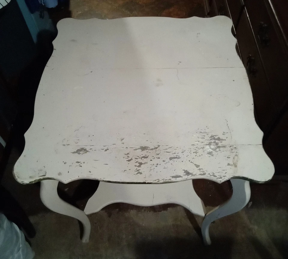 ☆ Mesa de salón de madera antigua ▪︎ ☆ Sólida y resistente ▪︎ ☆ Todo en estado original ☆ Foto 2 de 4