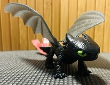 How to Train Your Dragon 2  TOOTHLESS Night Fury Action Figure 2014 -Free Ship