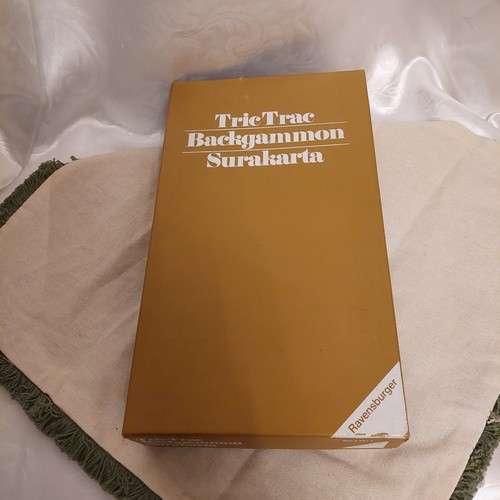  Tric Trac Backgammon Surakarta  - Bild 1 von 5