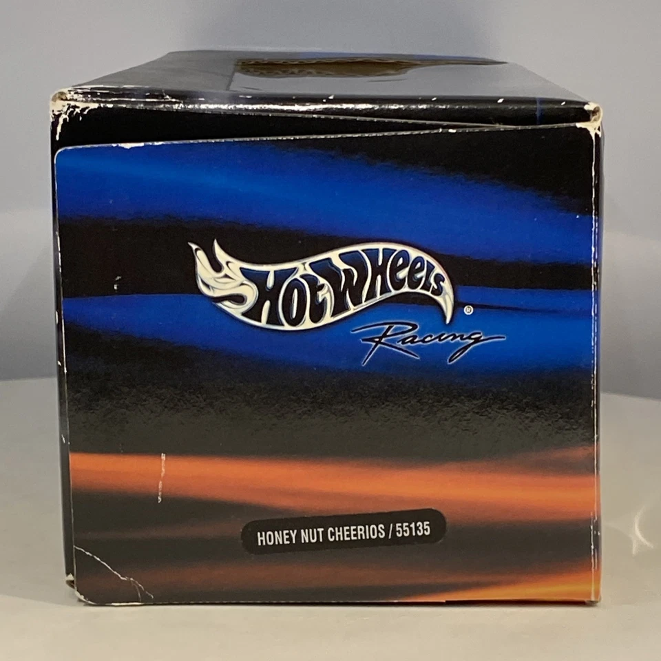 Veículo Hot Wheels Racing 2002 Cheerios #43 John Andretti NASCAR 1:24 fundido vintage - Imagem 3 de 4