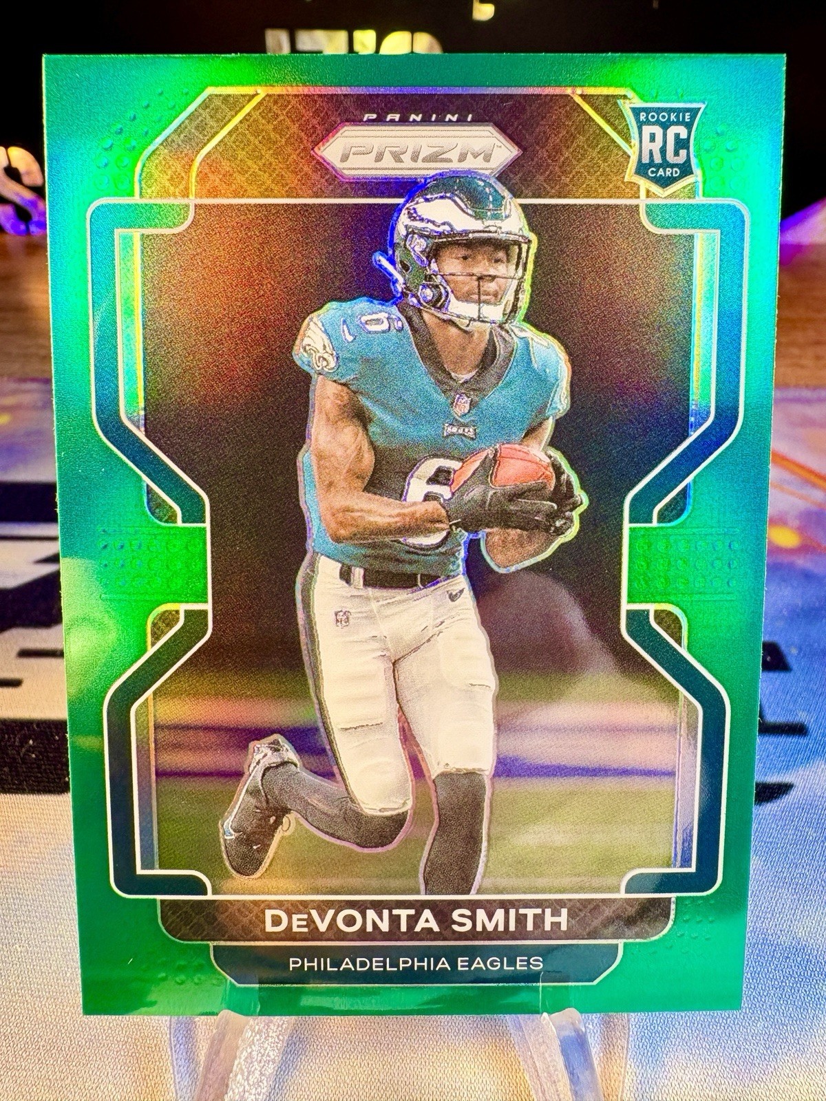 2021 DeVonta Smith Panini Prizm Green Prizm Rookie Card #335 Philadelphia Eagles