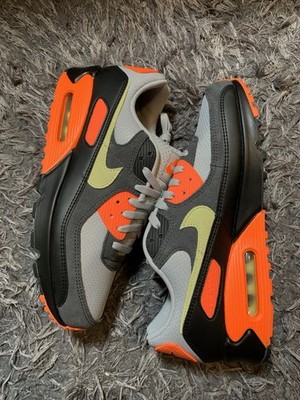 Nike Air Max 90 Light Smoke Grey Hyper Crimson DM0029-018 Men's Size 10