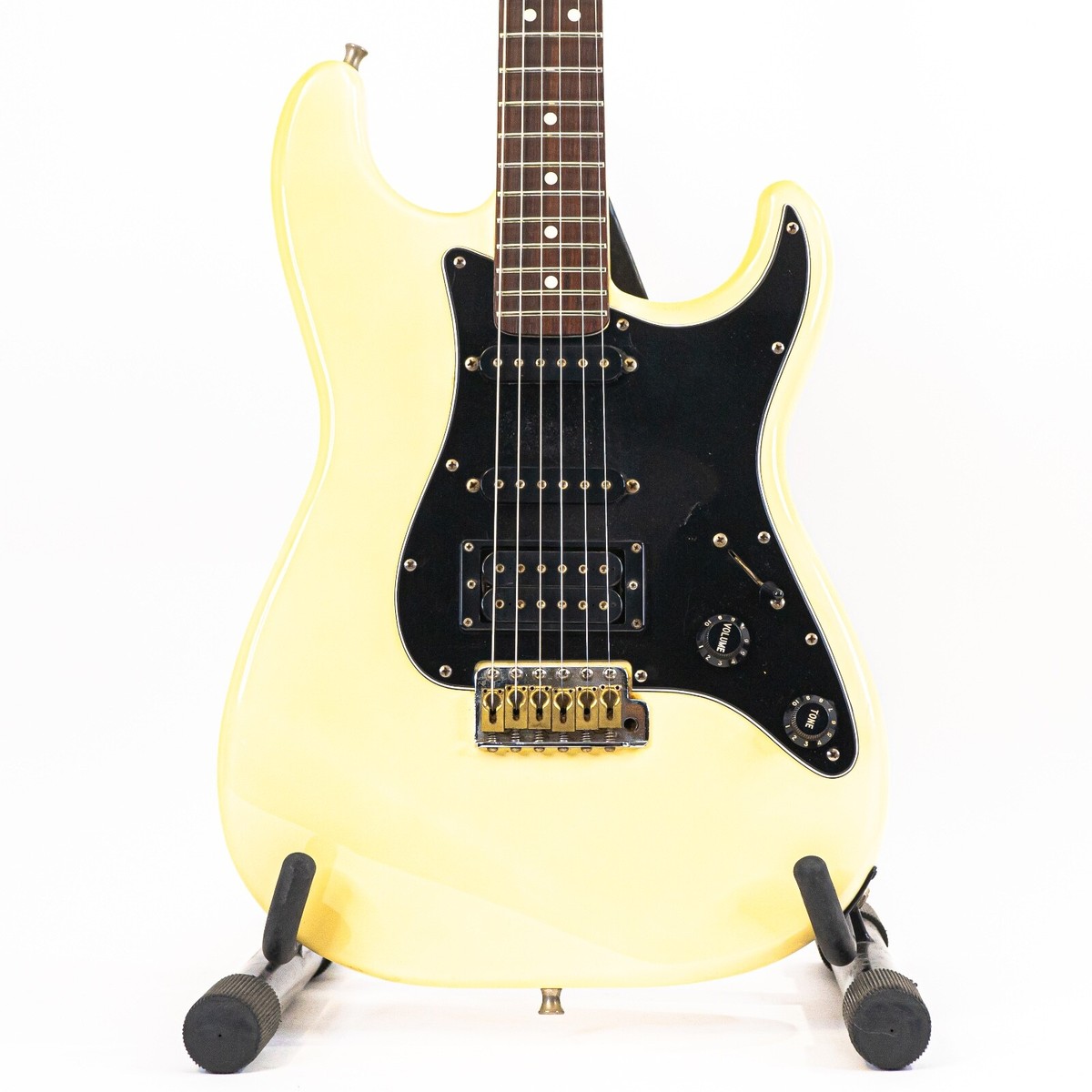 Mid 80s Fernandes Limited Edition HSS Stratocaster w Mid 80s Fernandes Limited Edition HSS Stratocaster w