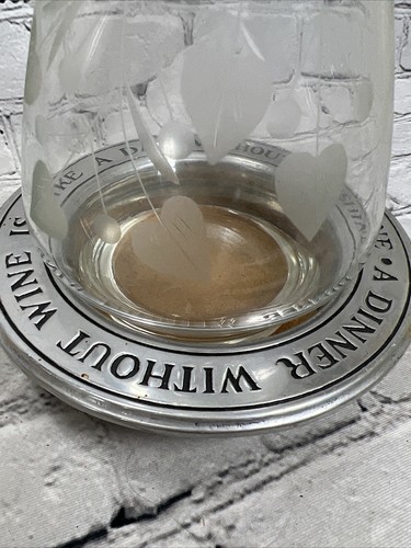 18” Vintage Clear Floral Glass Wine Decanter & Wilton Pewter Base - Picture 15 of 16