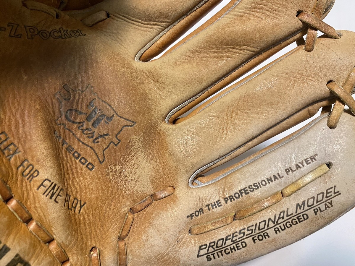Vintage Mizuno MT2000 Pro Baseball Glove Crest Leather Lite Flex