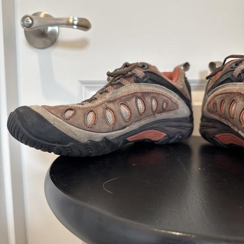 MERRELL 'Chameleon Arc 2' Brown Leather Waterproof Hiking Shoes Women's Sz. 9.5 - Picture 15 of 16