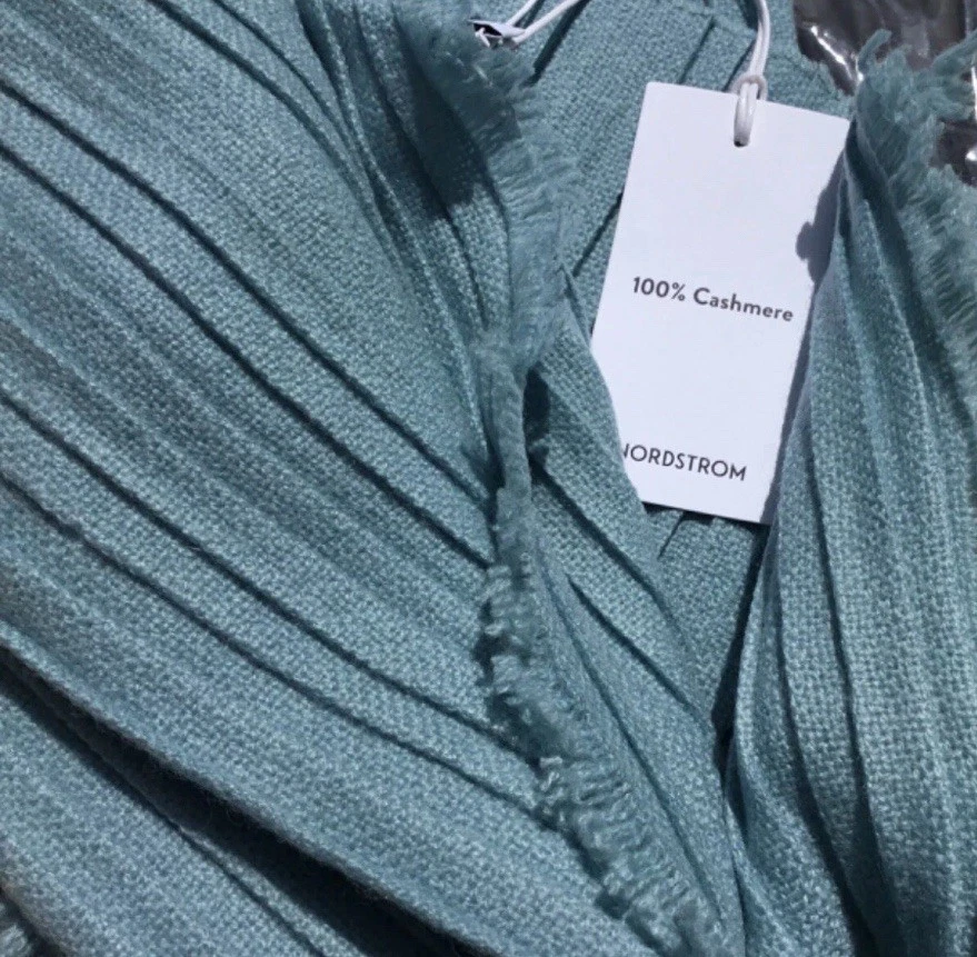 Bufanda texturizada azul marino 100 % cachemir Nordstrom nueva con etiquetas Foto 3 de 4
