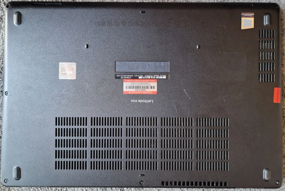 Dell Latitude 5590 · i5-8350U · 8GB · 256GB, photo 4 of 4